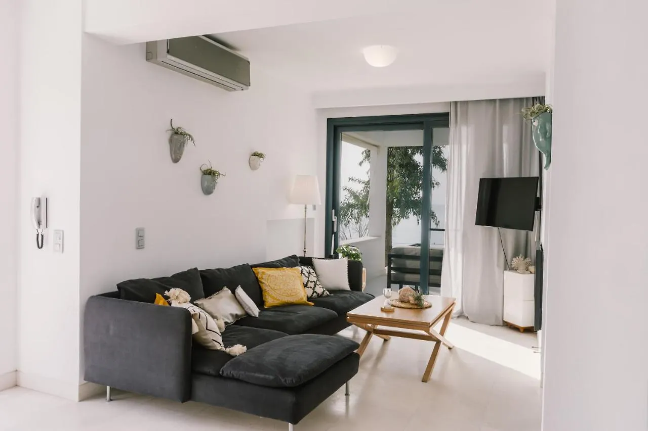 Borealis Sea Side Villa, Moudania Nea Moudania Villa